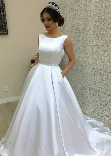Alluring White Satin Bridal Gown for Marriage with Pockets
