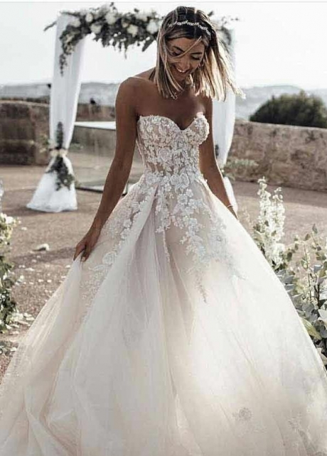 A-line Tulle Skirt Floral Lace Sweetheart Wedding Dresses Backless