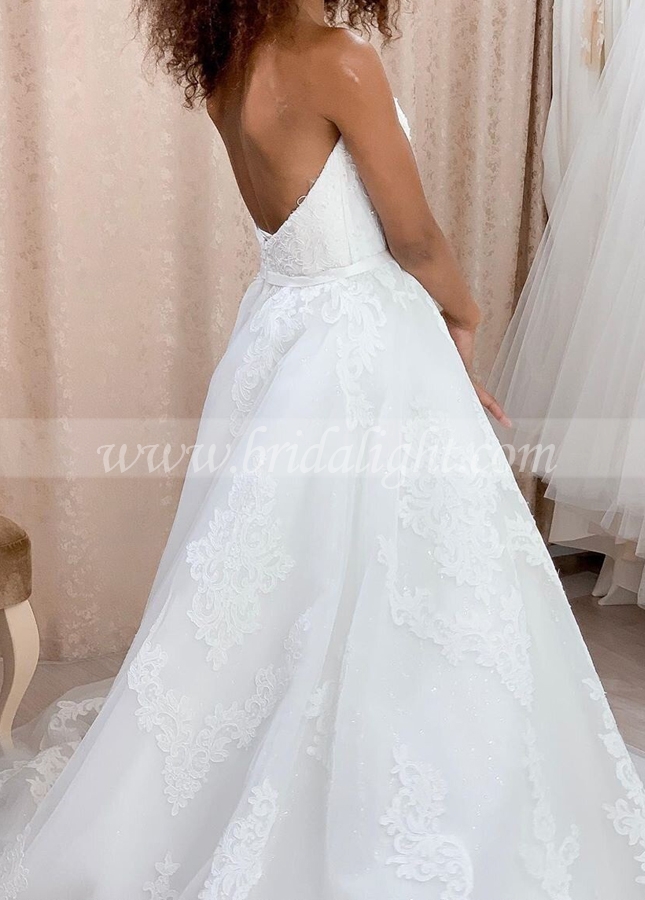 A-line Sweetheart Neckline Wedding Dresses