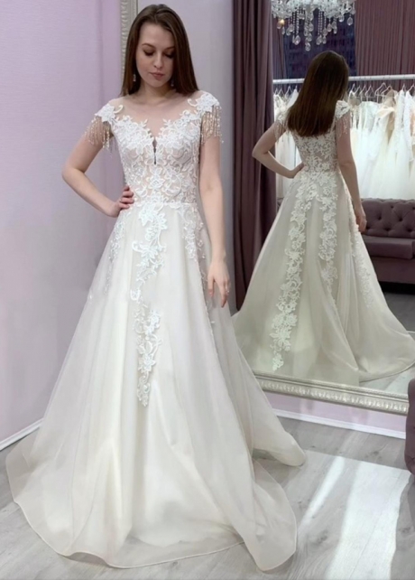 A-line Lace Tulle Sweep Train Wedding Dresses