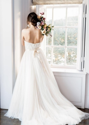 Backless Tulle Wedding Dress with Flower Beaded Belt
