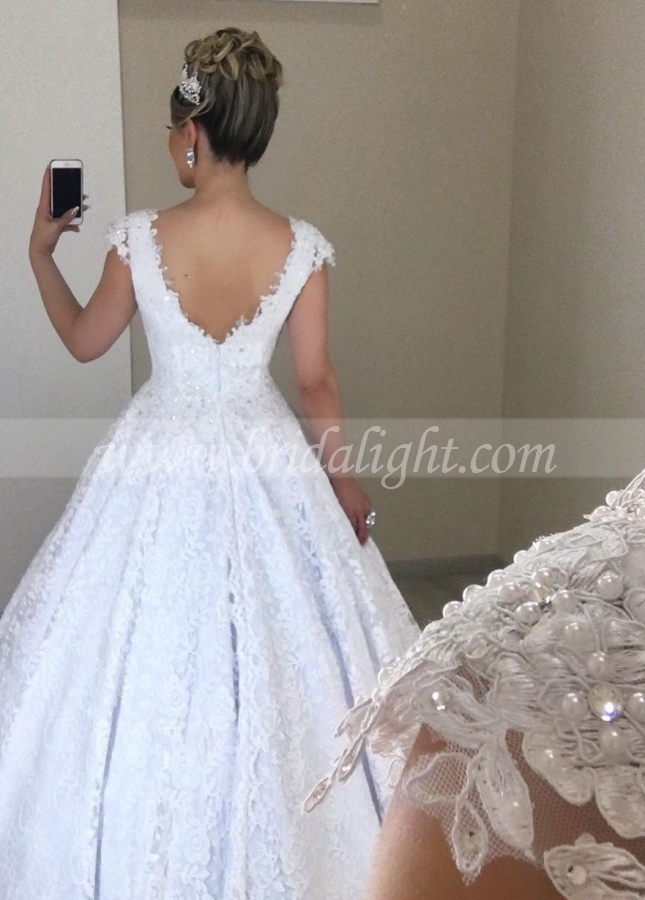 Brazilian Style Lace Bride Dresses Wedding 2023 with Beaded V-neckline