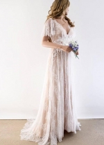 Boho Wedding Dress 2022 V Neck Short Sleeve Lace Beach Wedding Gown