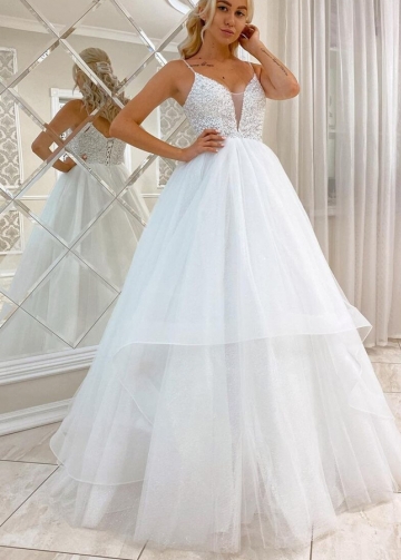 Chic White Tulle Princess Wedding Gown Dress with Spaghetti Straps