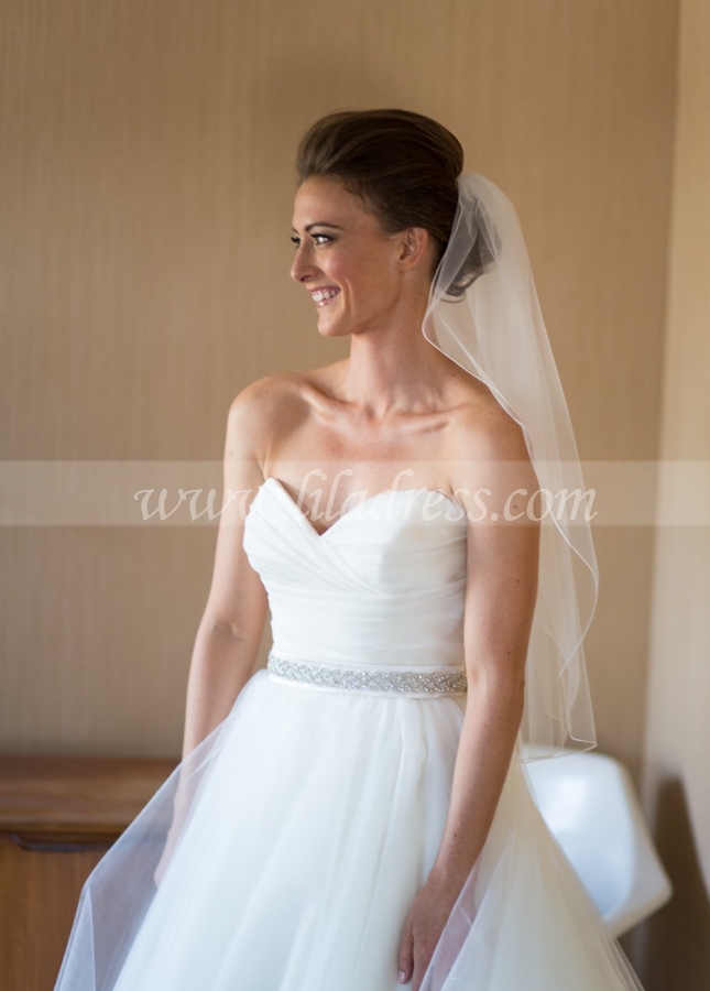 Classic Ivory Wedding Dresses with Big Bow Back