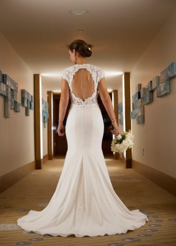 Cap Sleeves Lace Spandex Wedding Gown with Sweep Train