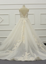 Cream Appliques Lace A-line Wedding Dresses Spaghetti Straps