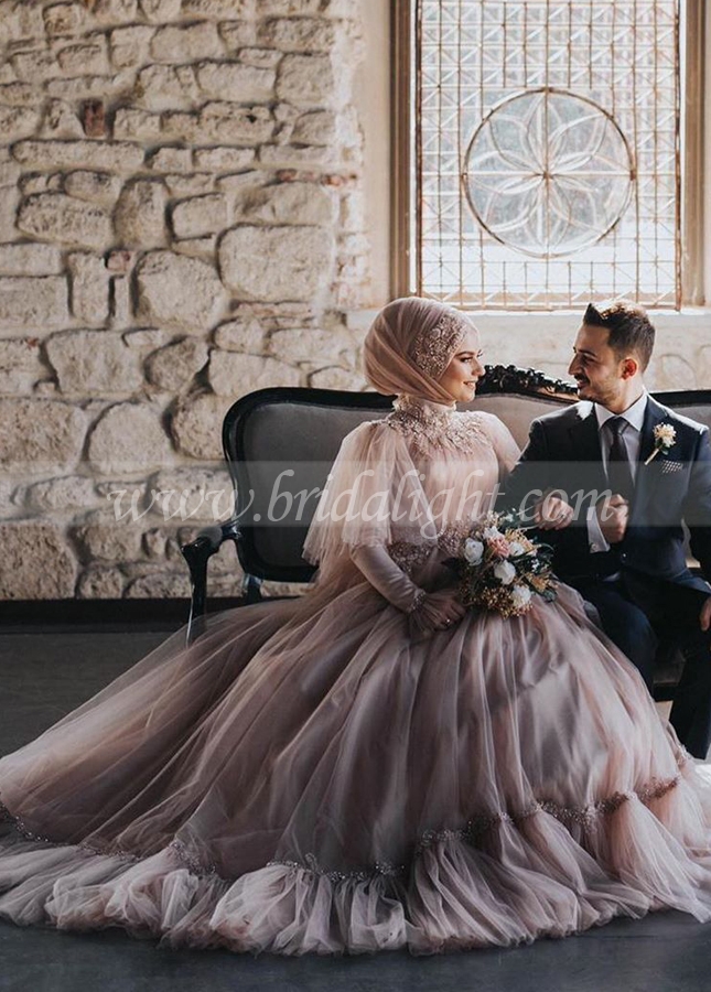 Dusty Pink Muslim Wedding Dresses Long Sleeves High Neck Bride Dress