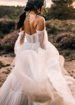 Elegant Flowy Tulle Wedding Dress Off the Shoulder Long Sleeve Boho Wedding Bridal Gowns