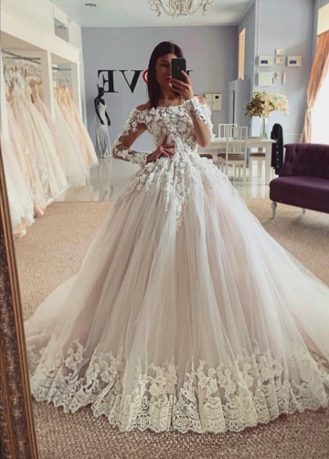 Flowers Lace Long Sleeves Bridal Gown with Lace Train