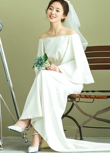 Flare Sleeves Mermaid Long Wedding Dresses Simple Off Shoulder Bride Dress