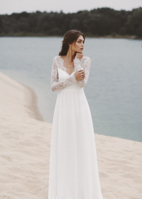Lace Long Sleeves Summer Wedding Gown with V-neckline