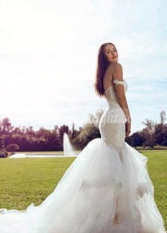 Lace Off-the-shoulder Mermaid Wedding Dress with Layered Tulle Skirt
