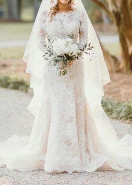 Modest Long Sleeves Mermaid Lace Wedding Gown