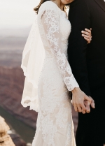 Modest Lace Sheath Wedding Dresses with Long Sleeves