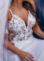 Mermaid Lace Appliques Wedding Dresses