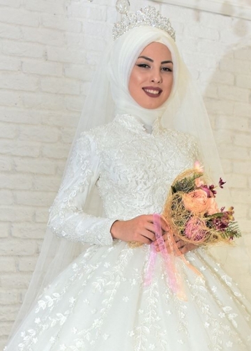 Muslim Long Sleeves Appliques Wedding Dresses Elegant Noivas Ball Gowns
