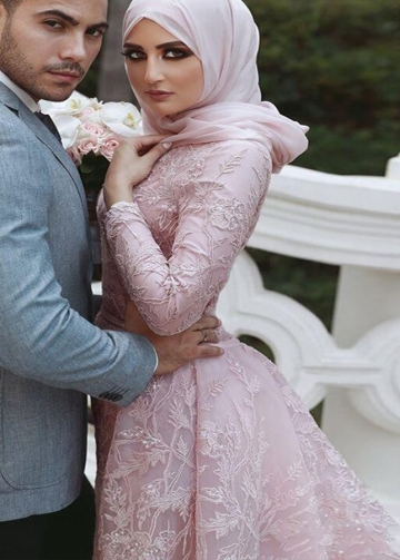 Luxury Long Sleeve Lace Bridal Satin Ball Gown Muslim Wedding Dresses MD686  | website