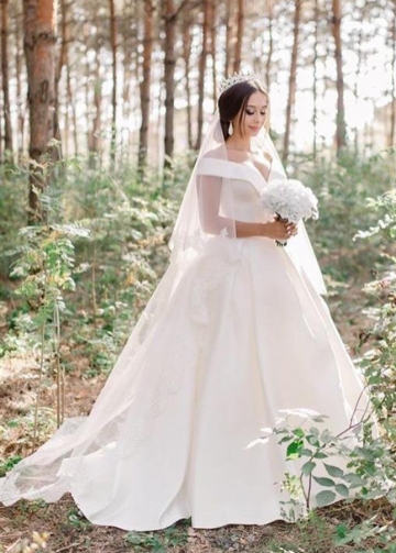 New Arrival Simple Wedding Dresses Off The Shoulder A-line Satin Bridal Gowns Vestido De Noiva White Ivory Wedding Gowns