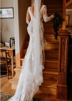 Nude Lining Lace Wedding Dresses Long Sleeve Robe De Soriee V-Neck Unique Bridal Gowns Boho