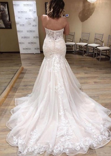 Off The Shoulder Elegant Lace Appliqued Mermaid Wedding Dresses