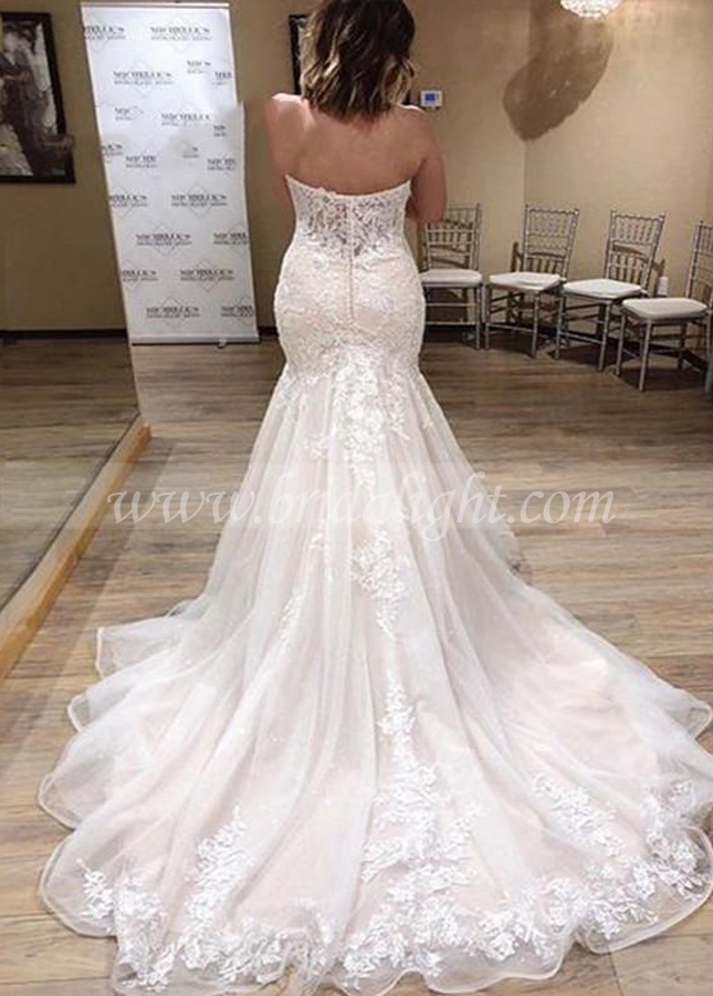 Off The Shoulder Elegant Lace Appliqued Mermaid Wedding Dresses