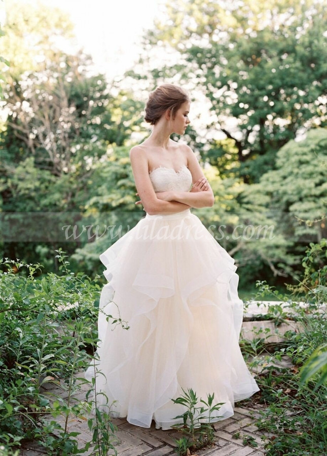 Princess Ballgowns Lace Sweetheart Bridal Dress with Ruffles Skirt