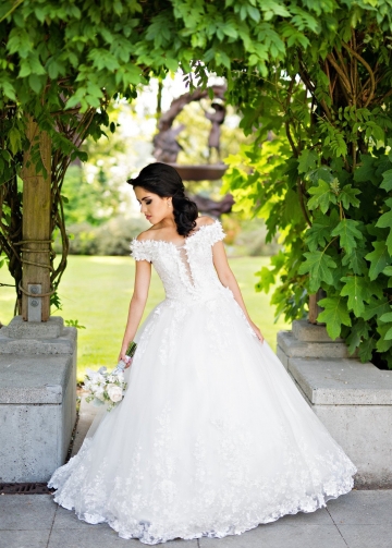 Plunging Neckline White Wedding Gown with Flower Off-the-shoulder