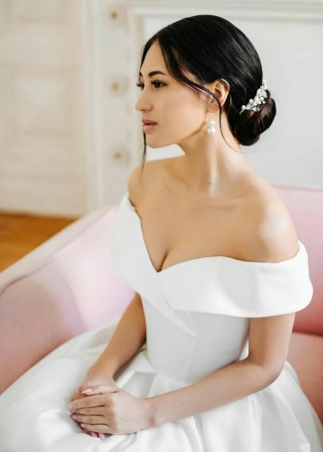 Satin Elegant A Line Wedding Dresses Off Shoulder