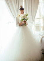 Spandex 3/4 Sleeves Ball Gown Wedding Dresses with Rhinestones Belt