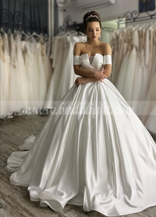 Stylish Off-the-shoulder Sleeves Wedding Gown with Satin Long Train