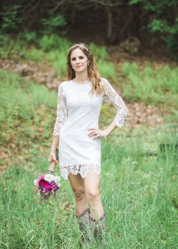Short Lace Country Wedding Dresses for Women Wear Boots