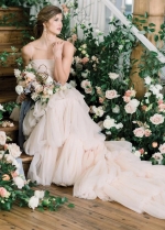 Sleeveless Cascading Wedding Gowns Tulle