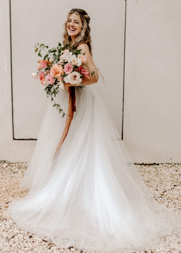 Spaghetti Tulle Wedding Dresses V-Neck A Line Bridal Gowns Backless Robe de soriee Boho