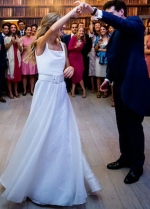 Simple Elegant Wedding Dresses A Line Bridal Gowns With Cape Spain Fashion Vestido de noivas
