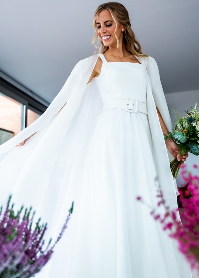 Simple Elegant Wedding Dresses A Line Bridal Gowns With Cape Spain Fashion Vestido de noivas