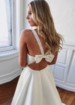 Simple V-neck Wedding Dresses Cut-out Bow Back Satin White Ivory Vestido de Noiva Bridal Dresses