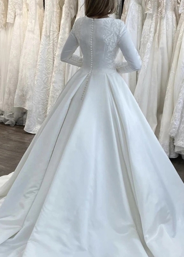 Square Neck Satin Wedding Dress Long Sleeves Lace Appliques