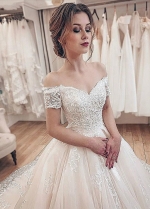 Short Sleeves Lace Off Shoulder Appliques Wedding Gowns