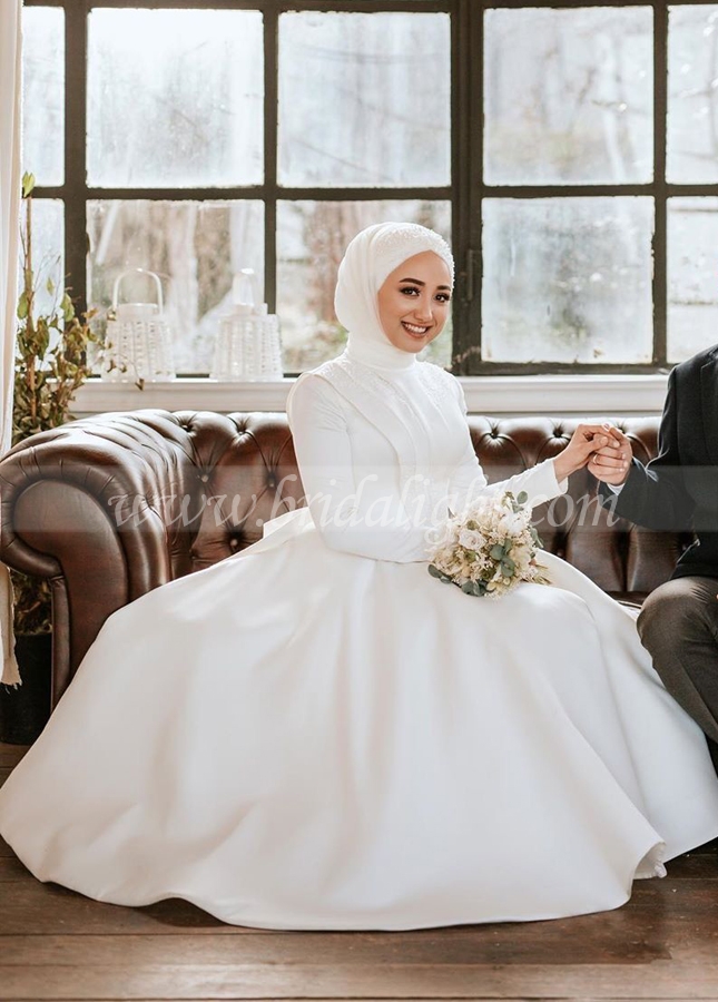 Short Muslim Wedding Dresses Long Sleeves Satin Bridal Gown