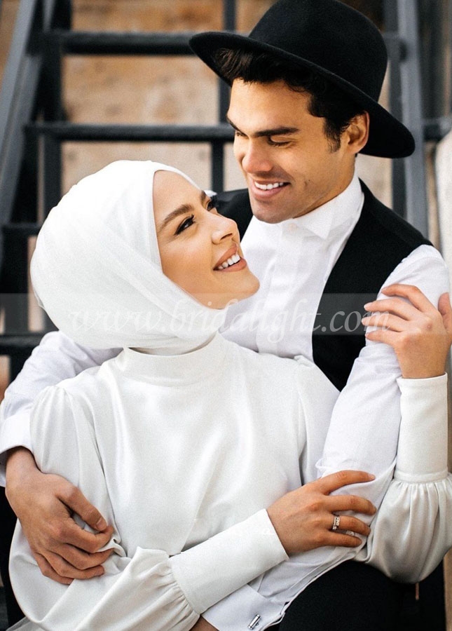 Simple Long Sleeves Wedding Dress Muslim Bridal Gown