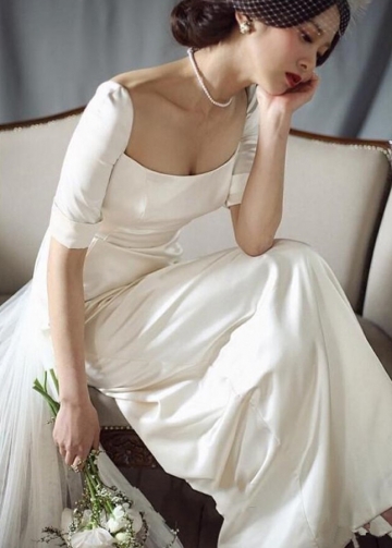 Satin Ivory Long Wedding Dresses Simple Style With Detachable Tail