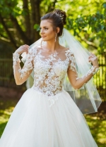 Tulle Long Sleeves Bridal Wedding Dress with Lace Appliques Bodice