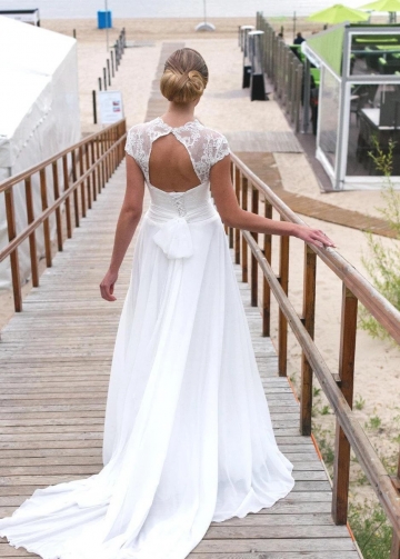 V-neckline Capped Sleeves Beach Wedding Dress with Hollow Back