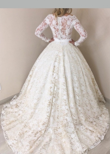 Vintage Lace Wedding Dresses with Full Sleeves