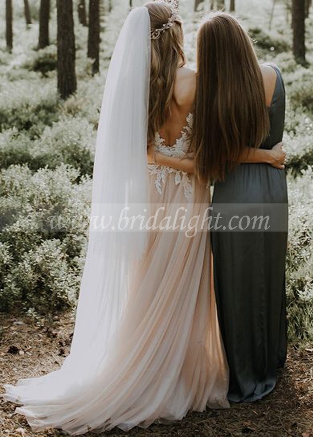 V-Neck Champagne Tulle Wedding Dresses A Line Lace Fairy Boho Bridal Gowns Sweep Train