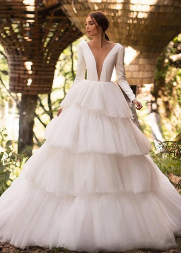 Wedding Dresses Long Sleeves Sweep Train Tiered Tulle